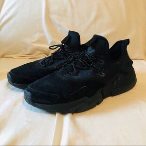 Men’s Nike Huarache Sneakers